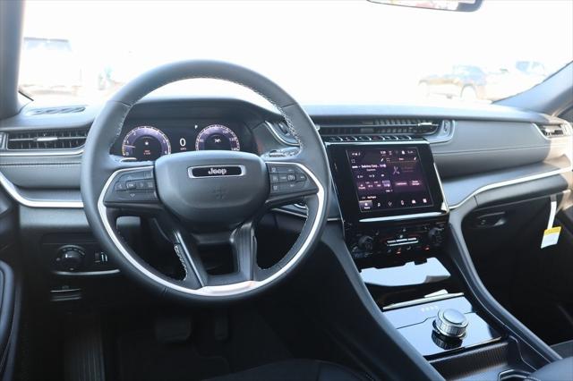 2025 Jeep Grand Cherokee GRAND CHEROKEE L ALTITUDE X 4X4