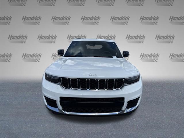 2025 Jeep Grand Cherokee GRAND CHEROKEE L LAREDO X 4X4