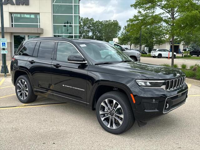 2025 Jeep Grand Cherokee GRAND CHEROKEE OVERLAND 4X4