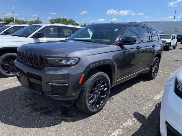 2025 Jeep Grand Cherokee GRAND CHEROKEE L SUMMIT RESERVE 4X4