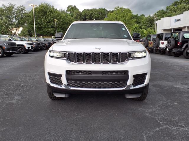 2025 Jeep Grand Cherokee GRAND CHEROKEE L LAREDO X 4X4