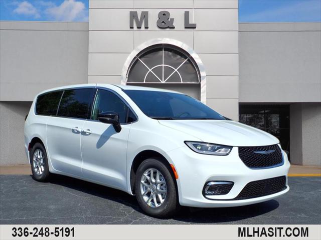 2025 Chrysler Pacifica PACIFICA SELECT