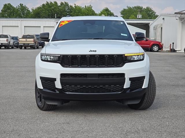 2025 Jeep Grand Cherokee GRAND CHEROKEE L ALTITUDE X 4X4