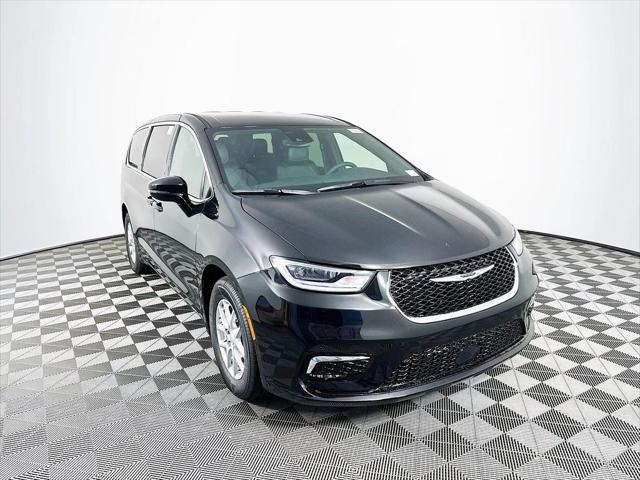 2025 Chrysler Pacifica PACIFICA SELECT