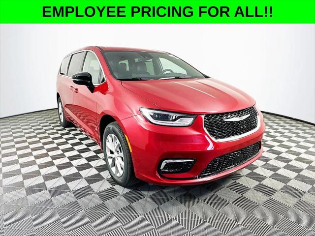 2025 Chrysler Pacifica PACIFICA SELECT AWD