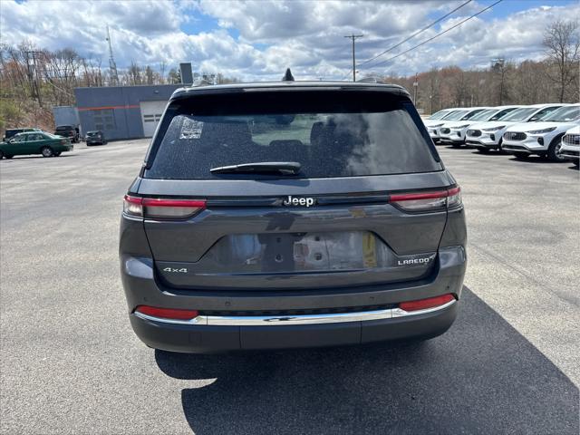 2023 Jeep Grand Cherokee Laredo 4x4