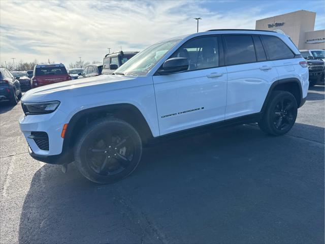 2023 Jeep Grand Cherokee Altitude 4x4