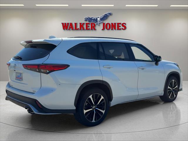 2022 Toyota Highlander XSE