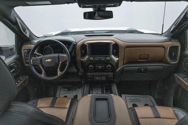 2022 Chevrolet Silverado 2500HD 4WD Crew Cab Standard Bed High Country