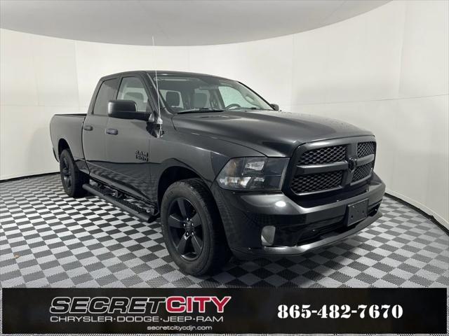 2017 RAM 1500 Express Quad Cab 4x4 64 Box
