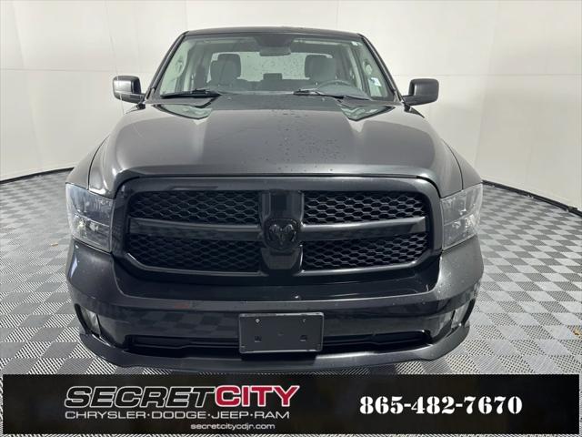2017 RAM 1500 Express Quad Cab 4x4 64 Box