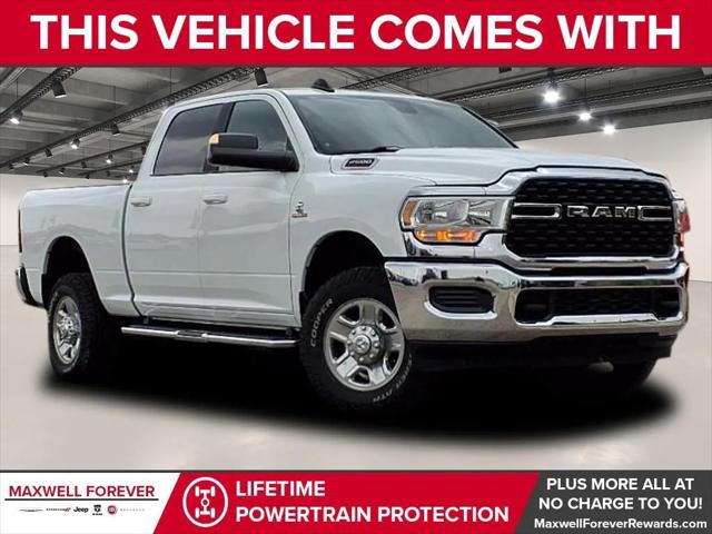2022 RAM 2500 Big Horn Crew Cab 4x4 64 Box