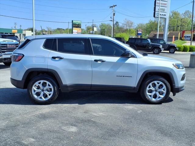 2025 Jeep Compass COMPASS SPORT 4X4