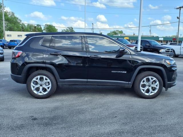 2025 Jeep Compass COMPASS SPORT 4X4