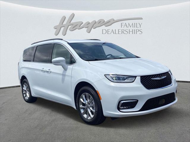 2022 Chrysler Pacifica Touring L AWD