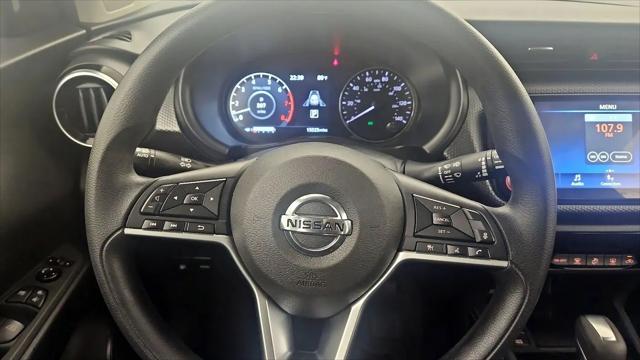 2021 Nissan Kicks SV Xtronic CVT