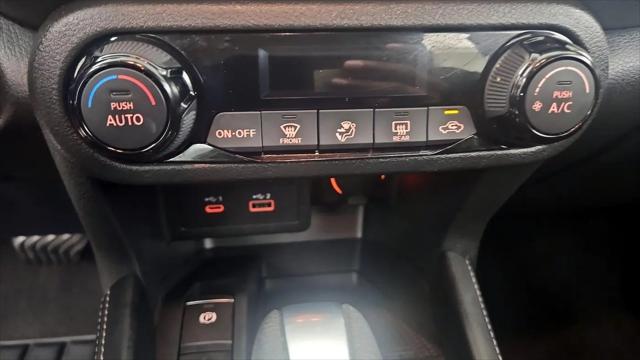 2021 Nissan Kicks SV Xtronic CVT