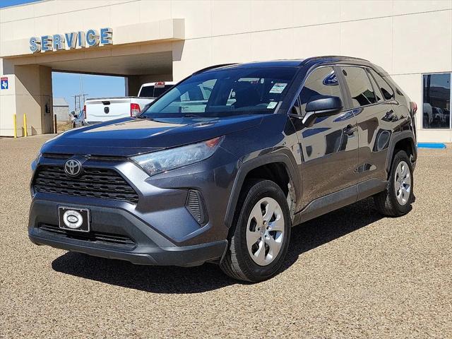 2020 Toyota RAV4 LE