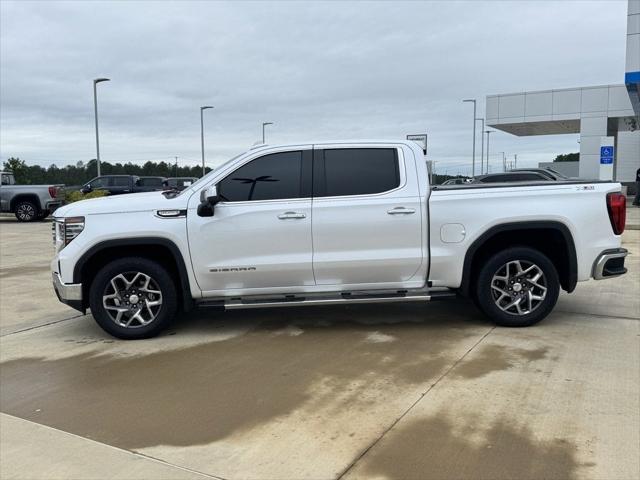 2023 GMC Sierra 1500 4WD Crew Cab Short Box SLT