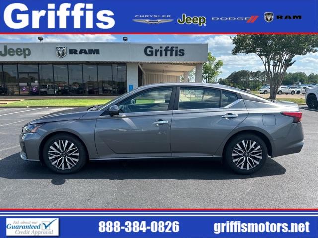 2023 Nissan Altima SV FWD