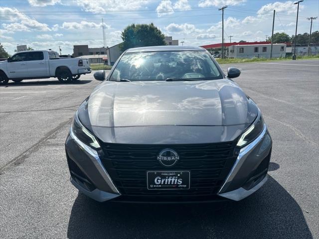 2023 Nissan Altima SV FWD