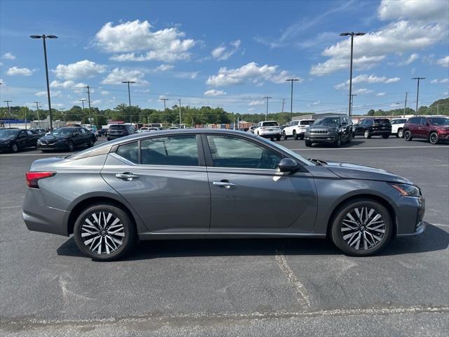 2023 Nissan Altima SV FWD