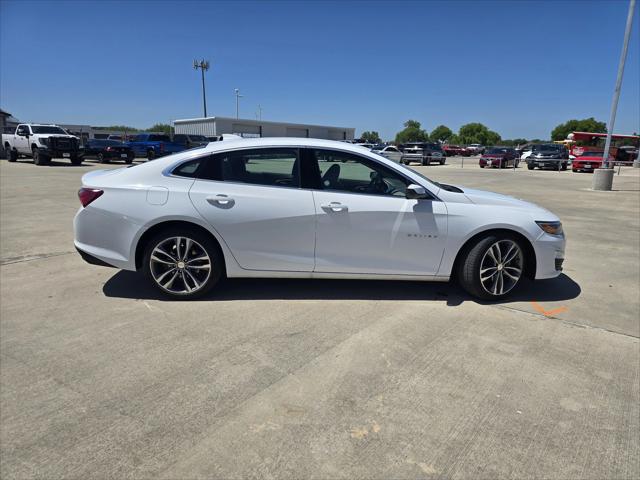 2022 Chevrolet Malibu FWD LT
