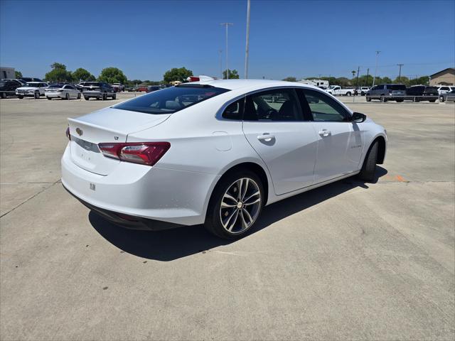 2022 Chevrolet Malibu FWD LT