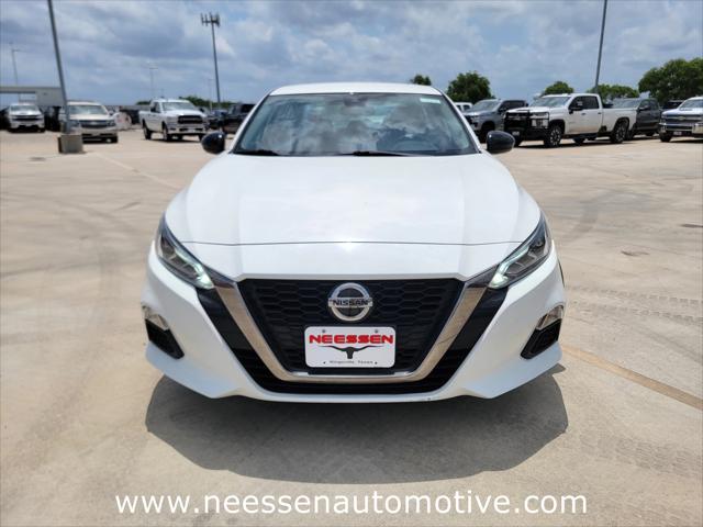 2021 Nissan Altima SR FWD