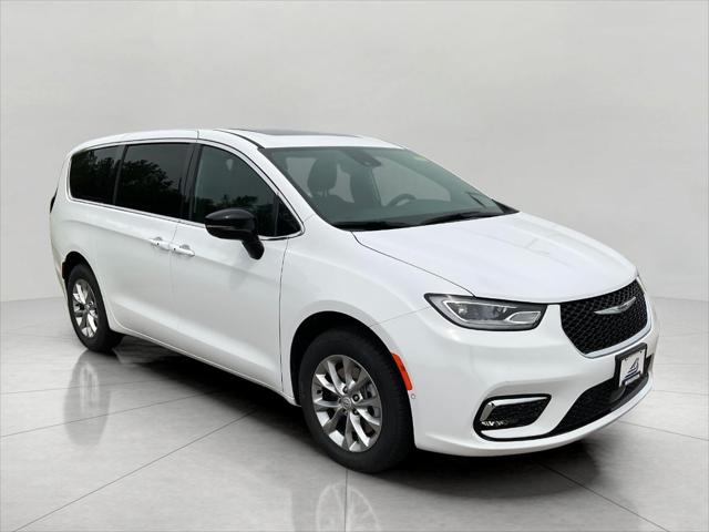 2025 Chrysler Pacifica PACIFICA SELECT AWD