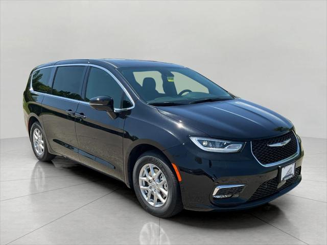 2025 Chrysler Pacifica PACIFICA SELECT