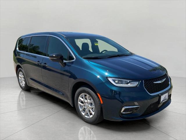 2025 Chrysler Pacifica PACIFICA SELECT