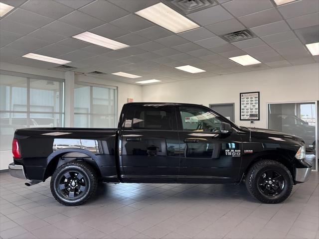 2019 RAM 1500 Classic SLT Crew Cab 4x4 57 Box