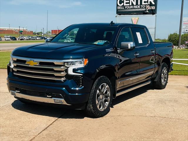 2022 Chevrolet Silverado 1500 4WD Crew Cab Short Bed High Country