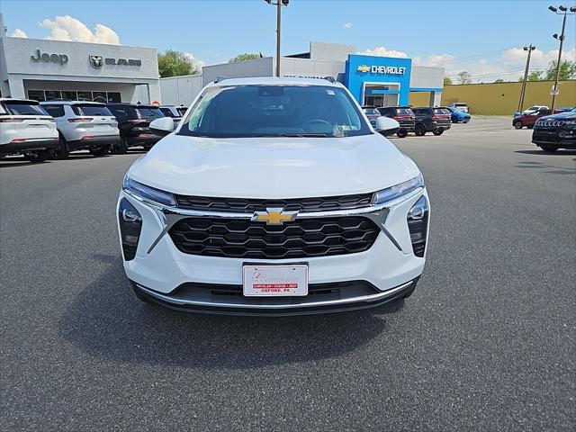2025 Chevrolet Trax FWD LT