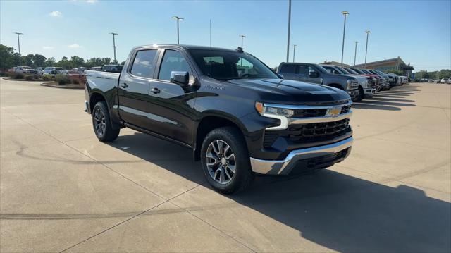 2023 Chevrolet Silverado 1500 4WD Crew Cab Short Bed LT with 2FL