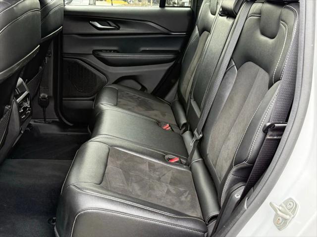 2024 Jeep Grand Cherokee Altitude 4x4