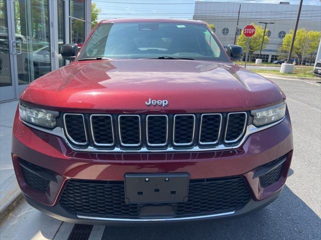 2022 Jeep Grand Cherokee Laredo 4x4