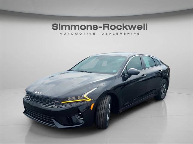 2022 Kia K5 LXS