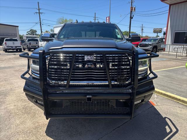 2022 RAM 3500 Laramie Crew Cab 4x4 8 Box
