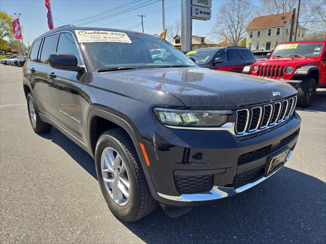 2021 Jeep Grand Cherokee L Laredo 4x4