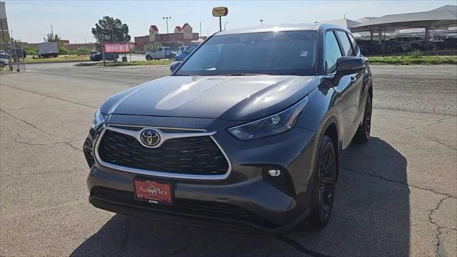 2023 Toyota Highlander LE