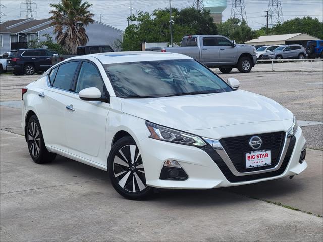 2022 Nissan Altima SL FWD
