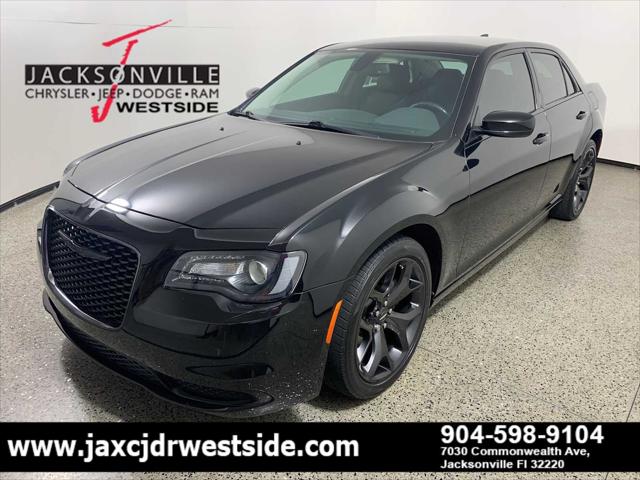 2020 Chrysler 300 Touring