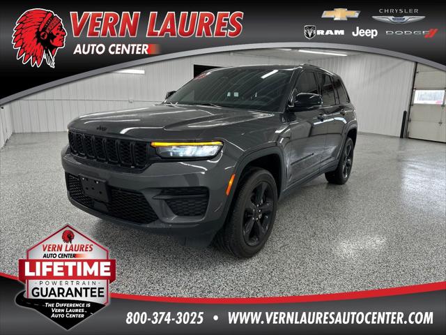 2023 Jeep Grand Cherokee Altitude 4x4