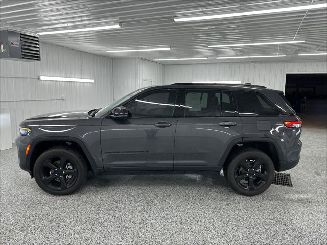 2023 Jeep Grand Cherokee Altitude 4x4