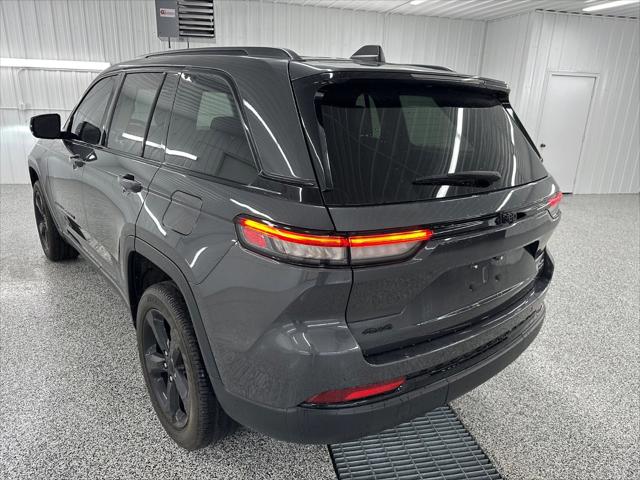 2023 Jeep Grand Cherokee Altitude 4x4