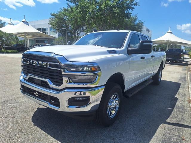 2025 RAM Ram 2500 RAM 2500 TRADESMAN CREW CAB 4X4 64 BOX