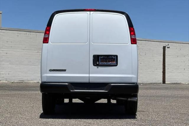 2025 Chevrolet Express Cargo Van RWD 2500 Regular Wheelbase WT