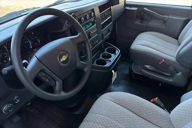 2025 Chevrolet Express Cargo Van RWD 2500 Regular Wheelbase WT